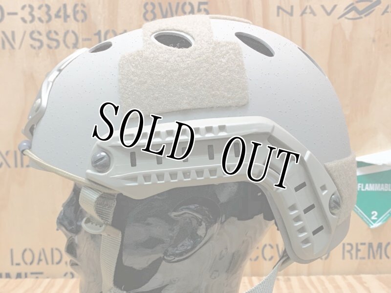 画像2: 米軍実物 OPS-CORE FAST CARBON HIGH CUT ヘルメット XL  (2)