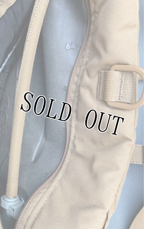 画像8: 米軍放出品 CAMELBAK ハイドレーション コヨーテ (8)