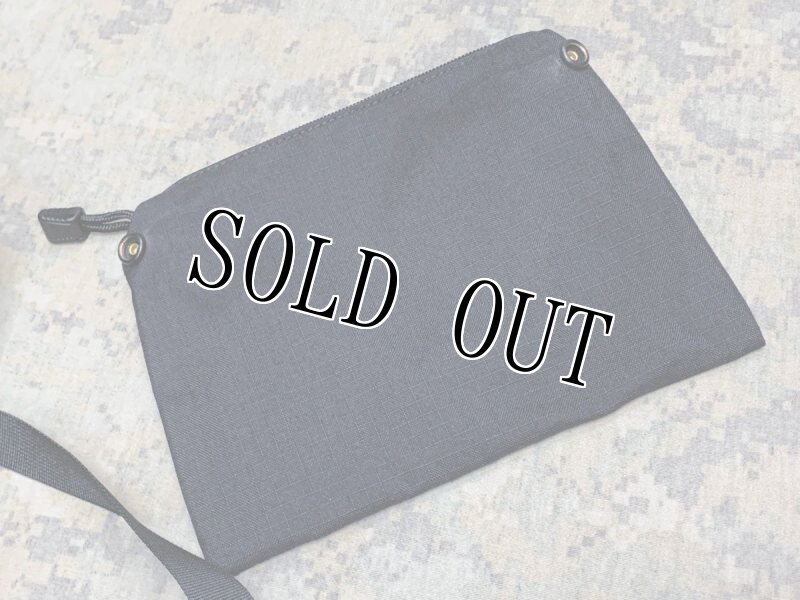 画像8: 米軍放出品　BLACKHAWK タクティカル ショルダー　バッグ  (8)