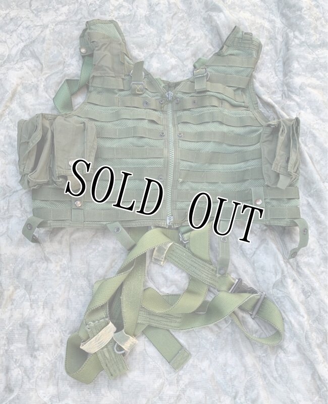 画像1: 米軍実物　CMU-33/P　サバイバルベストSURVIVAL VEST CMU-33/P22P-18 (1)