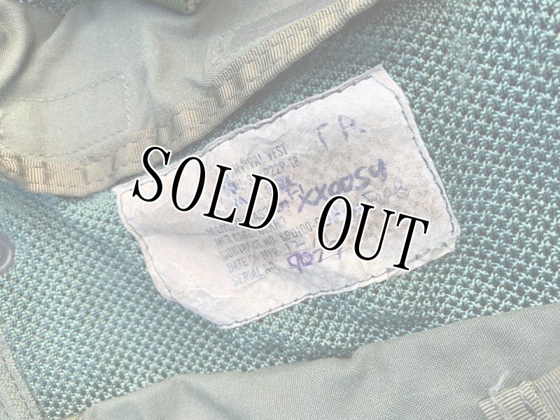 画像10: 米軍実物　CMU-33/P　サバイバルベストSURVIVAL VEST CMU-33/P22P-18 (10)