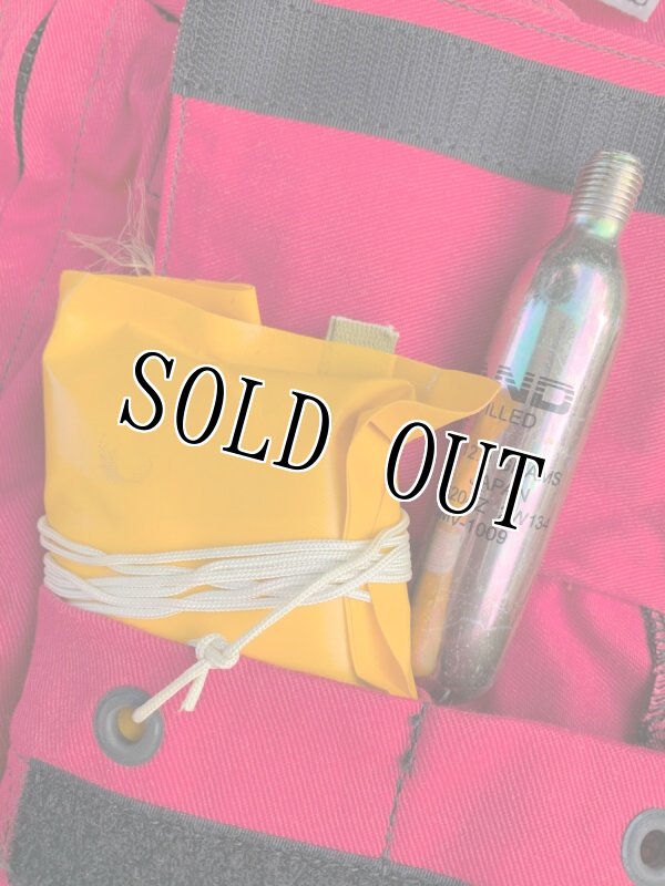 画像6: 米軍実物　LIFE RESERVER VEST　レッド　L (6)