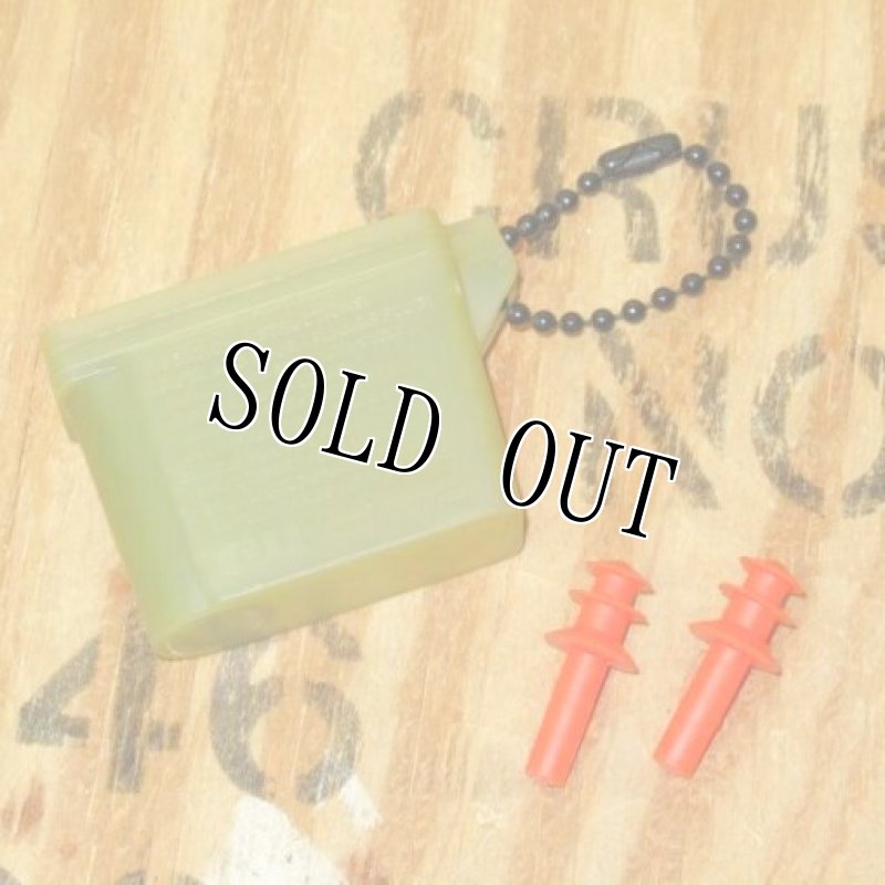 画像1: 米軍放出品　イヤープラグ　キャリングケース (1)