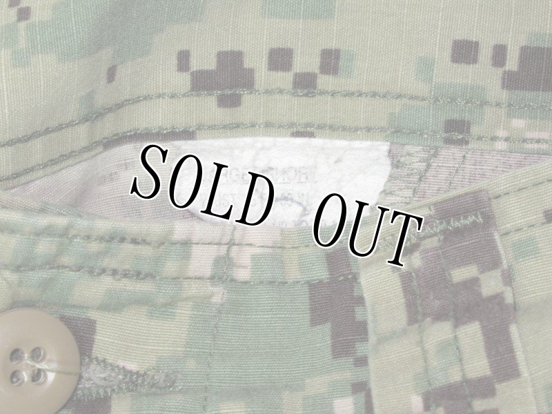 画像7: 米軍実物,US NAVY, AOR2 NUW 迷彩パンツ TYPEIII L-S (7)