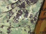 画像3: 米軍実物,US NAVY,　AOR2　NUW　迷彩パンツ　TYPEIII　L-S (3)