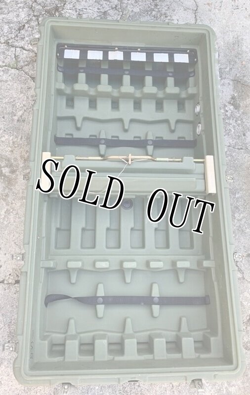 画像8: 米軍実物 HARDIGG RIFLE CASE  HOLDS 12 RIFLES  (8)