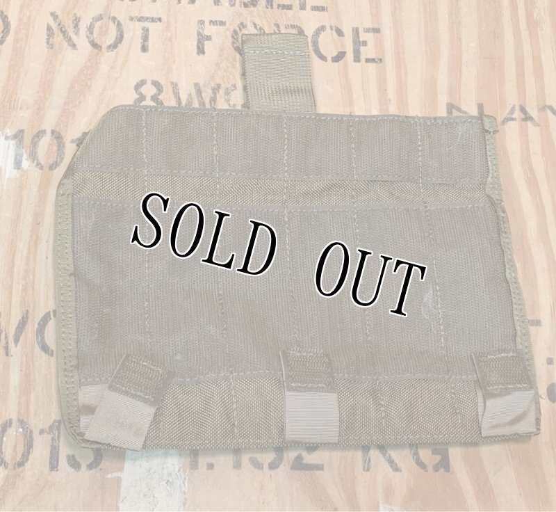 画像2: 海兵隊放出品 デタッチャブルモールフラップ 　   AVS/CPC/JPC コヨーテ (2)