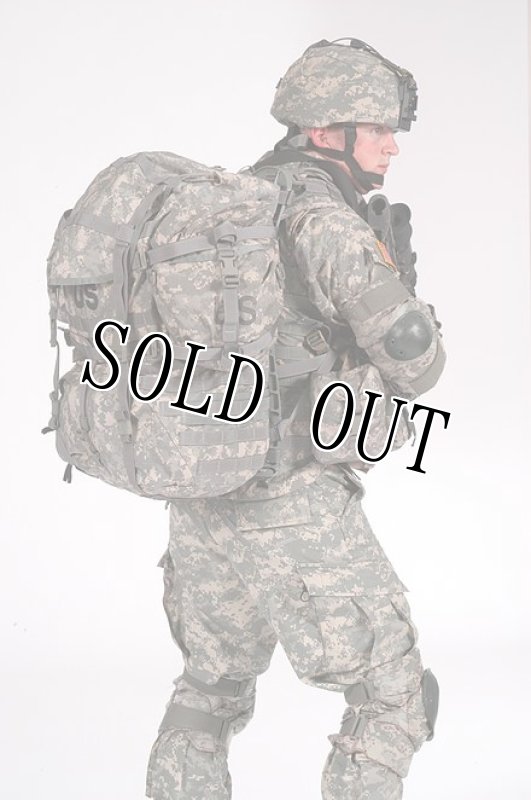 画像16: 米軍実物　US ARMY　ACU　ラックサック　LARGE (16)