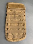 画像1: 米軍放出品　TAC SHIELD Hydration Cover コヨーテ (1)