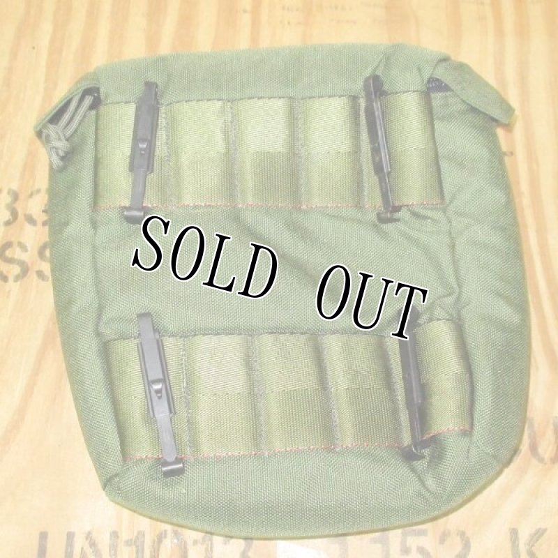 画像2: 米軍実物 BINO CASE　OD (2)