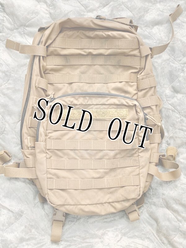 画像4: 海兵隊実物 USMC PACK  FILBE アサルトパック コヨーテ (4)