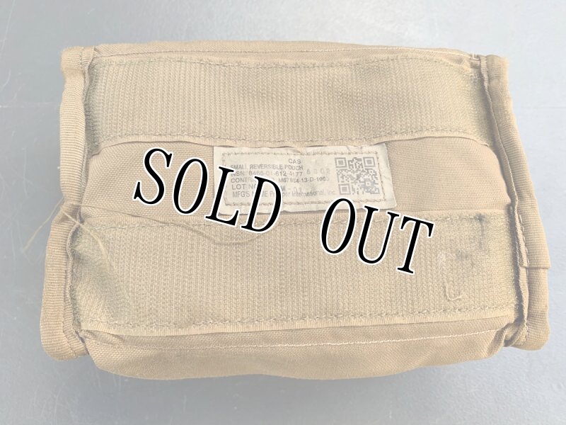 画像2: 米軍実物 SMALL REVERSIBLE POUCH メディカル ポーチ (2)