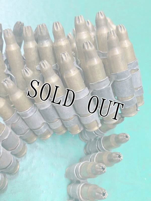 画像3: 米軍実物 空砲100連発 5.56mm ベルトリンクセット 薬莢 (3)