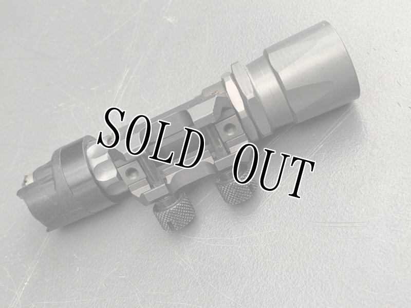 画像8: 米軍実物 SUREFIRE/M951 ウェポンライト  ピカティニーマウント  (8)