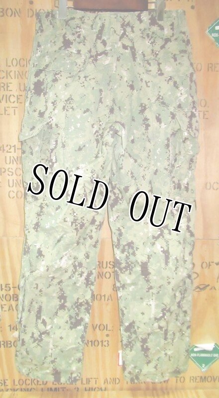 画像3: 米軍実物,US NAVY,　AOR2　NUW　迷彩パンツ　TYPEIII　M-R (3)