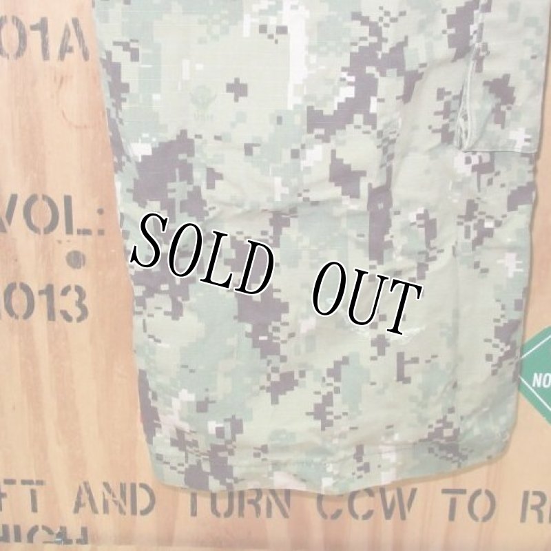 画像4: 米軍実物,US NAVY,　AOR2　NUW　迷彩パンツ　TYPEIII　M-R (4)