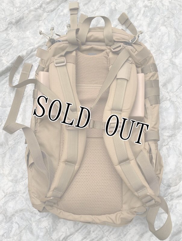 画像3: 米軍実物  MYSTERY RANCH    3 DAY ASSAULT BVS  コヨーテ (3)