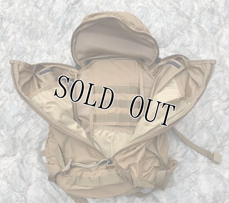 画像7: 米軍実物  MYSTERY RANCH    3 DAY ASSAULT BVS  コヨーテ (7)