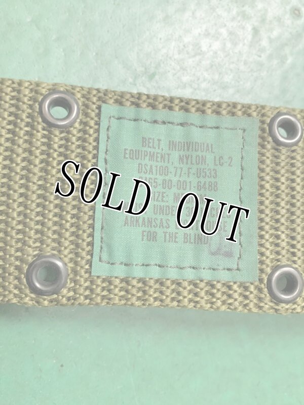 画像5: 米軍実物 LC-2 OD ピストル ベルト 強化ナイロン 金属バックル 1977年製 (5)
