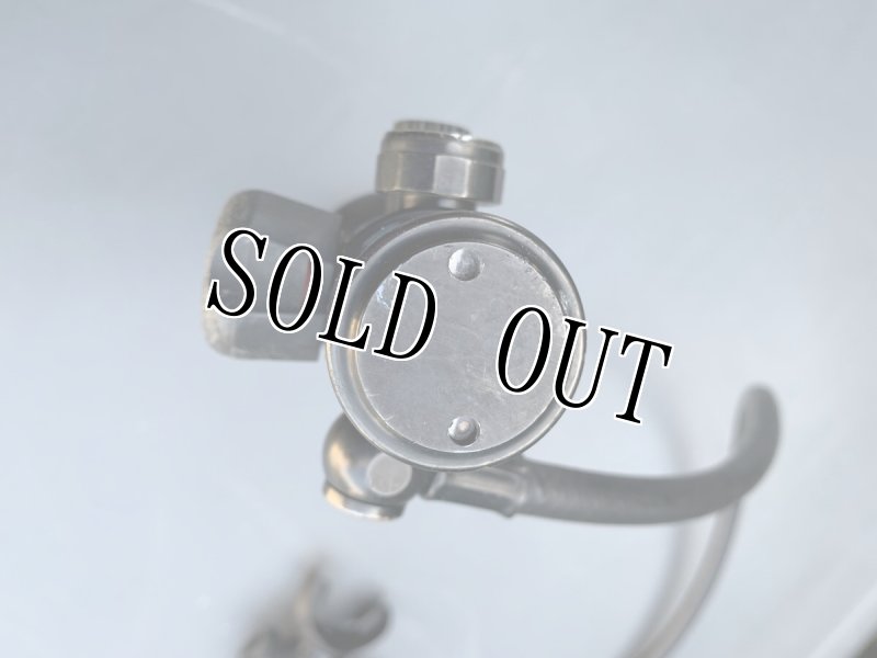 画像7: 米軍実物 Survival Egress Air緊急用  小型酸素　ボンベ ブラック 非常脱出  (7)