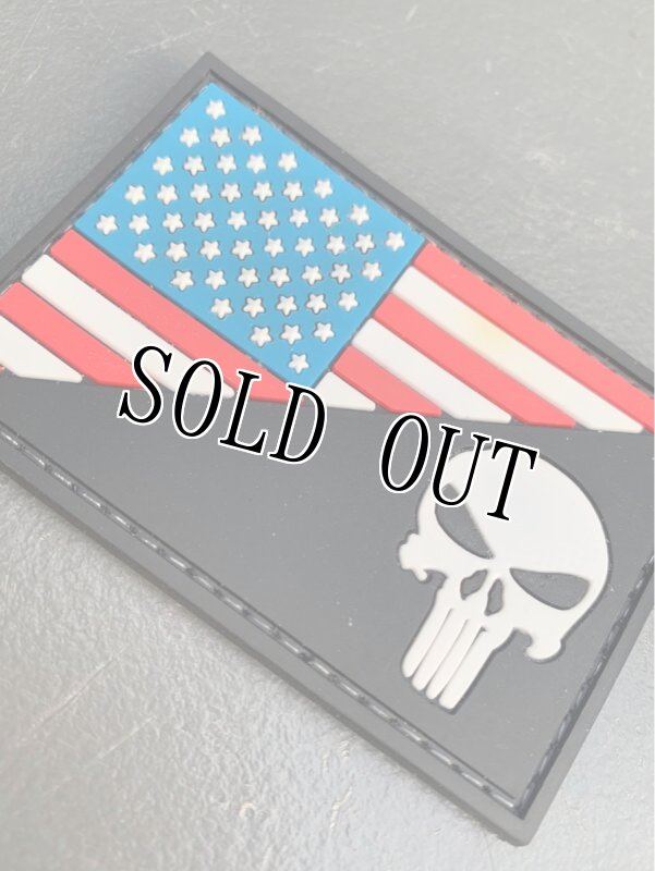 画像2: 米軍放出品  USA スカル 星条旗 士気向上パッチ (ラバー製) (2)