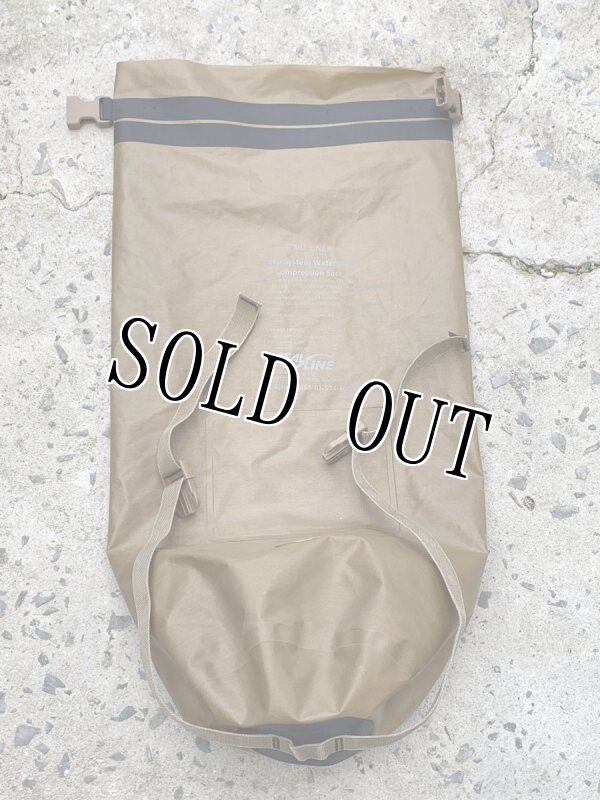 画像1: 米海兵隊実物 SEAL LINE  Sleep System Waterproof Compression Sack (1)