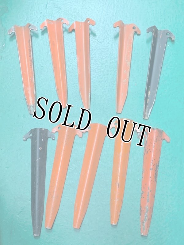 画像2: 米軍実物 テント用 ペグ 10本セット (2)