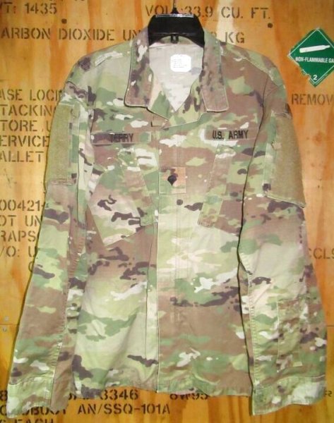 米軍実物 米陸軍 ARMY スコーピオン マルチカム ジャケット L-R マルチカム