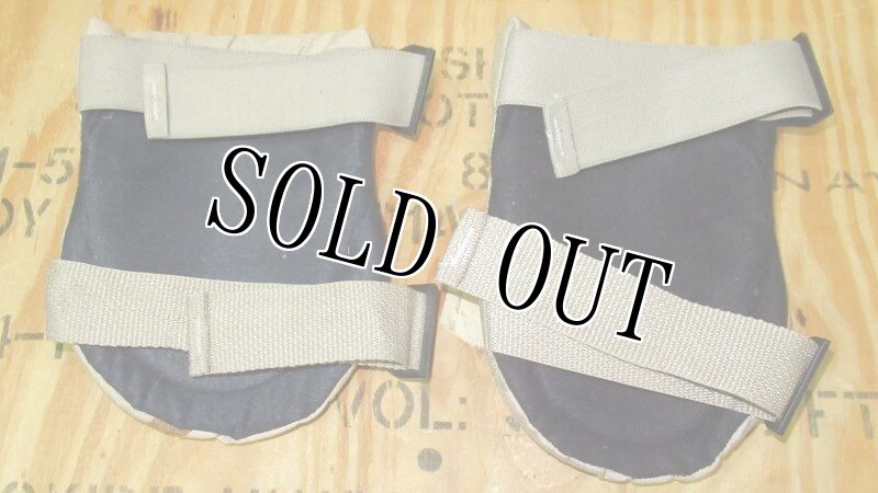 画像3: 米軍放出品　ALTA　ニーパッド　デザート3C (3)