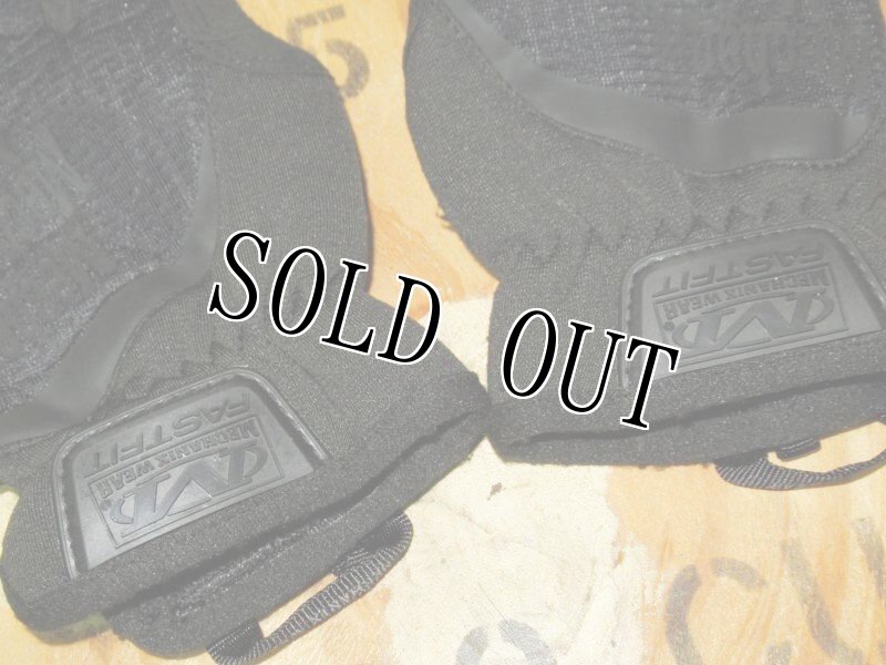 画像2: 米軍放出品 MECHANIX FASTFIT グローブ ブラック SMALL (2)