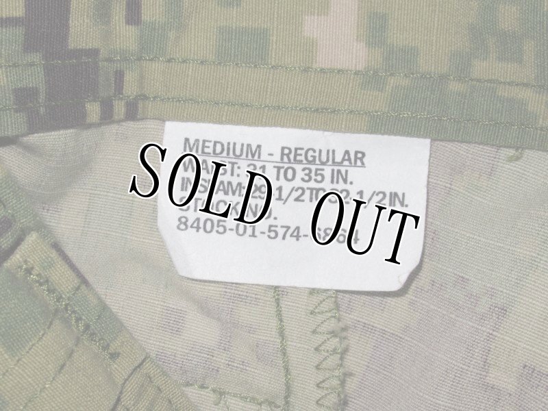 画像4: 米軍実物,US NAVY, AOR2 NUW 迷彩パンツ TYPEIII M-R (4)