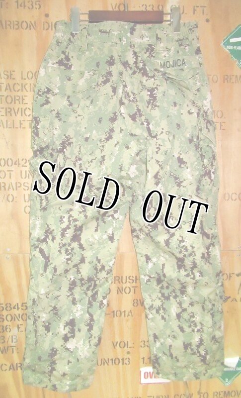 画像2: 米軍実物,US NAVY, AOR2 NUW 迷彩パンツ TYPEIII M-S (2)