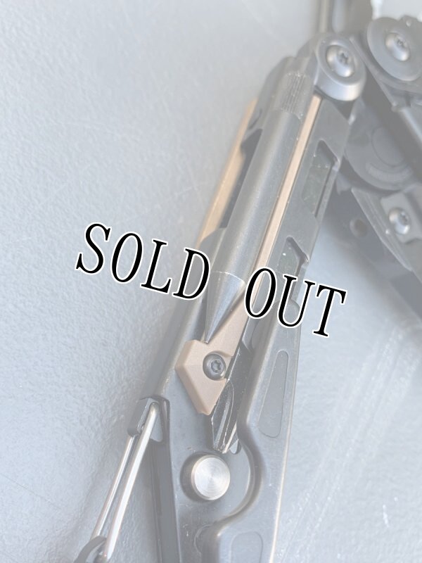 画像11: 米軍実物 官給品 LEATHERMAN MUT  マルチツール 銃器分解ツール (11)