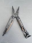 画像4: 米軍実物 官給品 LEATHERMAN MUT  マルチツール 銃器分解ツール (4)