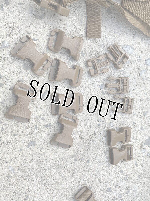 画像11: 米軍実物 USMC チェストリグ コヨーテ 海兵隊 mcpc imtv  (11)