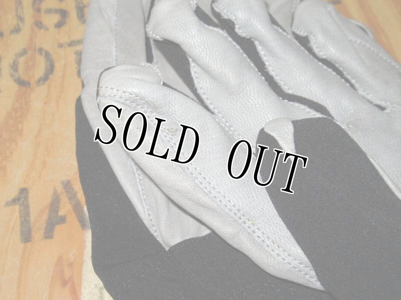 画像3: 米軍放出品 OUTDOOR RESEARCH GLOVES LARGE (3)