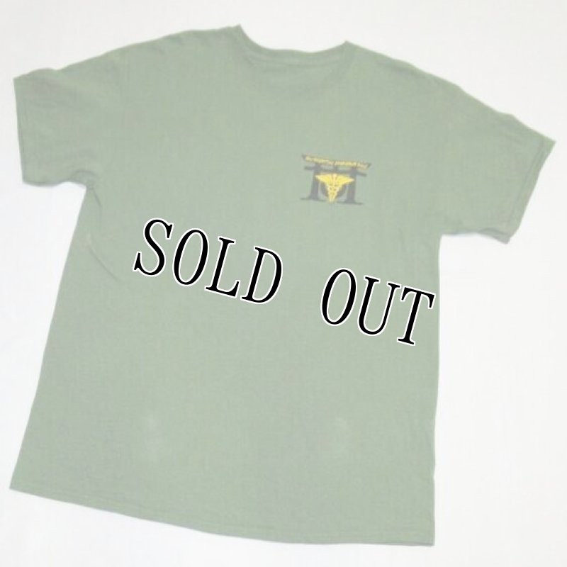 画像1: 米軍放出品　121st HOSPITAL CORPSMAN BALL　Tシャツ　 LARGE (1)