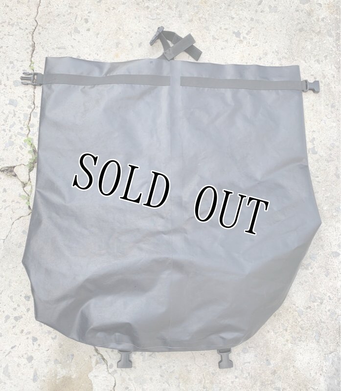 画像2: 新型 米海兵隊実物 U.S.M.C. SEAL LINE  COMPRESSION STUFF SACK 56L (2)