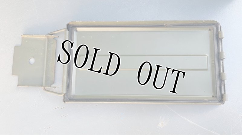 画像8: 米軍実物 アーモボックス 840 CRTG 5.56MM　弾薬ケース (8)