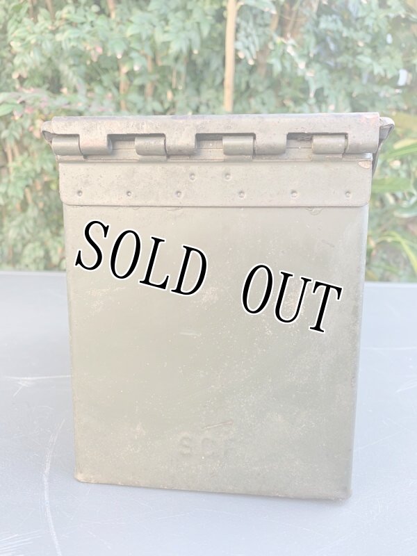 画像2: 米軍実物 アーモボックス 840 CRTG 5.56MM　弾薬ケース (2)