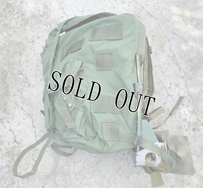 画像4: 米海兵隊放出品 実物 LC-1 L アリスバッグ フレームセット ピクセルカスタム (4)