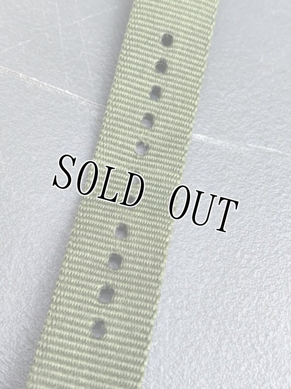 画像4: 米軍放出品  TIMEX エクスペディション スカウト 40MM   ミリタリー アナログ カーキ ブラック  (4)