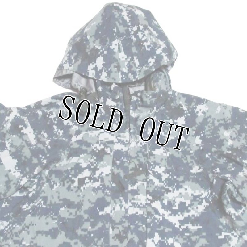 画像2: 海軍実物　US NAVY　GORE-TEX　パーカー　XS-S (2)