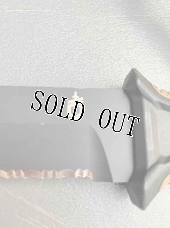 画像3: 米軍放出品 GERBER ハンティングナイフ ノコ Strongarm シース付き  (3)