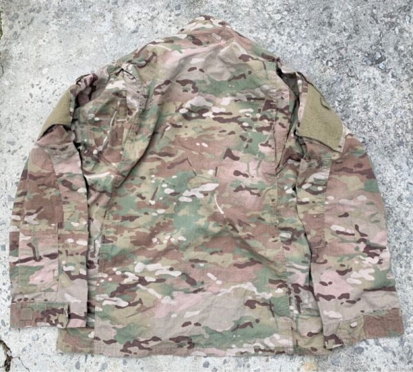 米軍実物 米陸軍 ARMY マルチカム ジャケット M-L マルチカム/スコーピオン