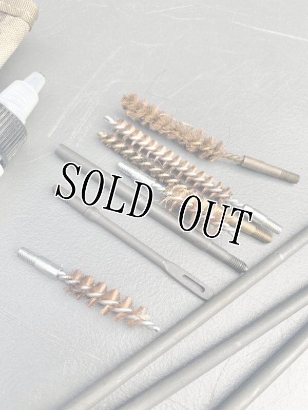 画像2: 米軍実物 M16 AR-15フィールドクリーニングキット マルチ (2)