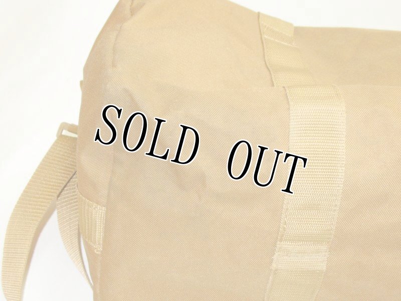 画像6: 米軍放出品 USMC コヨーテボストンバッグ (6)