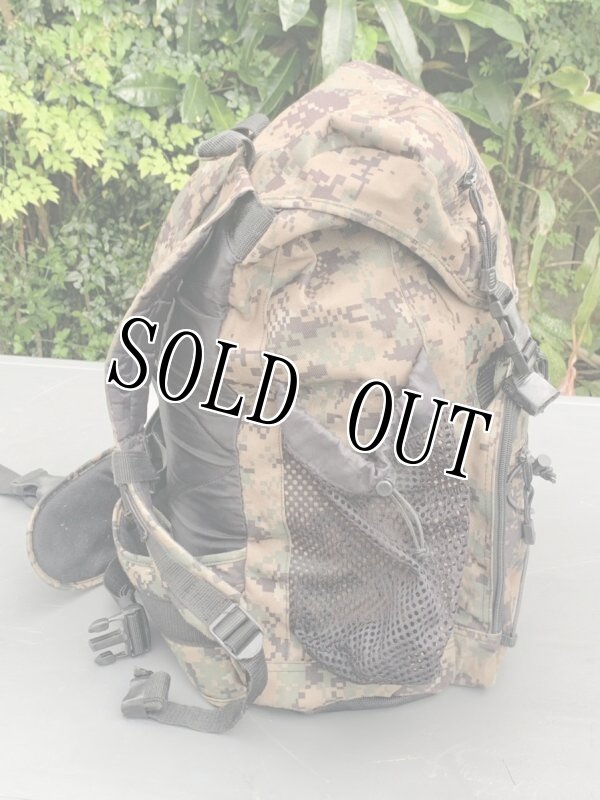 画像2: 米軍放出品 ピクセル マーパット  3day バックパック  (2)