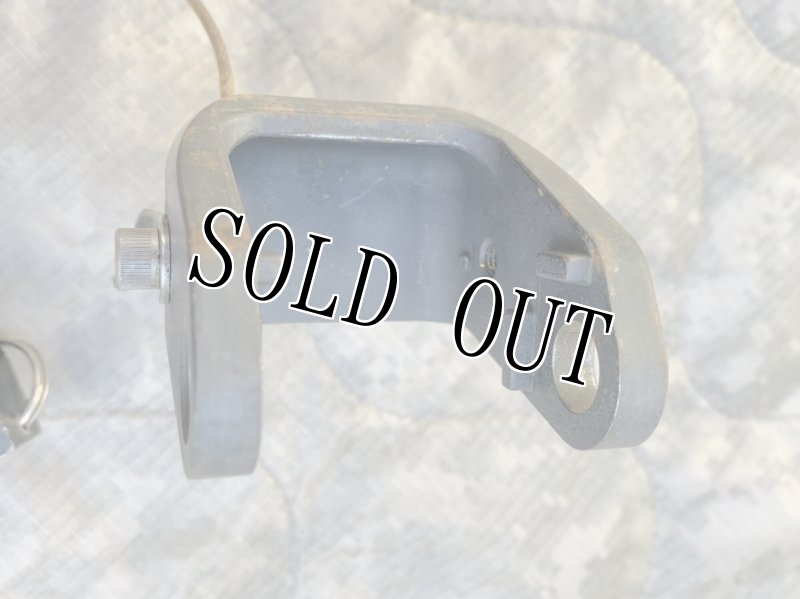 画像6: 米軍実物 M240 / M249 PINTLE ADAPTER (6)