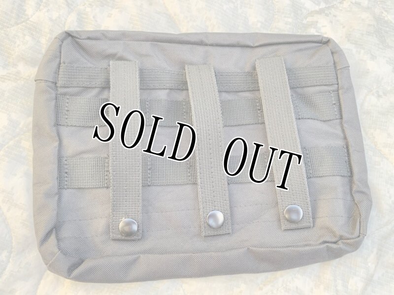 画像2: 米軍放出品 トラベルバック サイド ポーチ ブラック  (2)